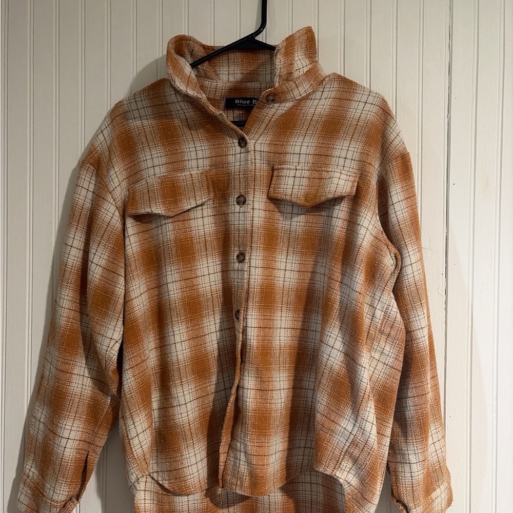Women's Tan Plaid Button-Up Jacket